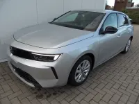 Gebraucht Opel Astra Elegance 131 PS (96 kW) 2023 Kristallsilber Kleinwagen