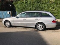 Gebraucht Mercedes E240 Elegance 177 PS (130 kW) 2003 Silber Limousine