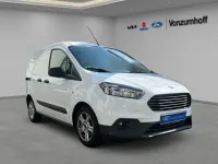 Gebraucht Ford Transit Trend 101 PS (74 kW) 2023 Frozen white Van