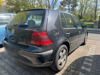 Gebraucht VW Golf III 75 PS (55 kW) 1999 Schwarz Kleinwagen
