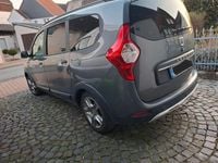 Gebraucht Dacia Lodgy Stepway 102 PS (75 kW) 2018 Grau Van / Kleinbus