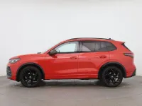 Gebraucht VW Tiguan R-line 150 PS (110 kW) 2024 Rot SUV