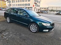 Gebraucht Skoda Superb 160 PS (117 kW) 2010 Kombi