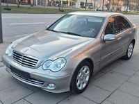 Gebraucht Mercedes C200 163 PS (119 kW) 2005 Cubanitsilber  metallic Limousine