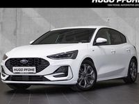 Gebraucht Ford Focus ST-Line X 155 PS (114 kW) 2024 Weiß Limousine