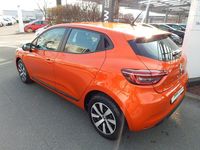 Gebraucht Renault Clio V Equilibre 91 PS (66 kW) 2022 Orange Limousine