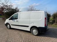 Second-hand Citroën Jumpy 90 CP (66 kW) 2008 Alb Monovolum