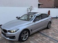 Gebraucht BMW 320 Sport Line 184 PS (135 kW) 2017 Grau Kleinwagen