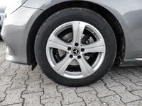 Gebraucht Mercedes 200 184 PS (135 kW) 2018 Selenitgrau Kombi