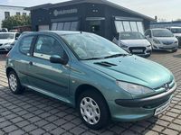 Gebraucht Peugeot 206 Premium 75 PS (55 kW) 2000 Grün Limousine