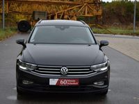 Gebraucht VW Passat 150 PS (110 kW) 2020 Grau Kombi