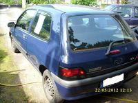 Gebraucht Renault Clio II 79 PS (58 kW) 1998 Blau metallic Kleinwagen