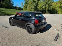 Usata Mini ONE 102 CV (75 kW) 2018 Nero Utilitaria