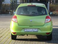 Gebraucht Renault Clio IV Authentique 65 PS (47 kW) 2012 Apfelgrün Kleinwagen