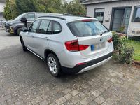 Gebraucht BMW X1 177 PS (130 kW) 2011 Silber SUV