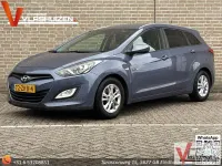 Gebraucht Hyundai i30 135 PS (99 kW) 2013 Blau Kombi
