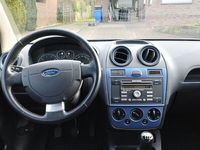 gebraucht Ford Fiesta 1,3 51 kW Style Style