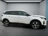 Gebraucht Peugeot 5008 131 PS (96 kW) 2024 Weiß SUV