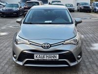 Gebraucht Toyota Avensis Business Edition 147 PS (108 kW) 2015 Silber Limousine