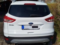 Gebraucht Ford Kuga Titanium 163 PS (119 kW) 2014 Weiß SUV