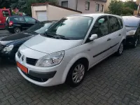 Gebraucht Renault Scénic II 131 PS (96 kW) 2008 Weiß Van / Kleinbus