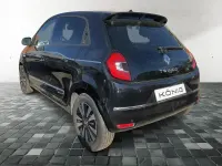 Gebraucht Renault Twingo Techno 60 kW (82 PS) 2023 Black pearlschwarz Kleinwagen
