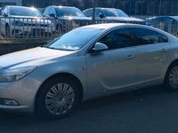 Gebraucht Opel Insignia 140 PS (102 kW) 2013 Silber Limousine