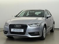 Gebraucht Audi A3 Attraction 110 PS (80 kW) 2016 Florettsilber Limousine