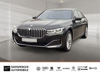 Gebraucht BMW 750 Performance 530 PS (389 kW) 2022 Grau Limousine