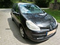 gebraucht Renault Clio Authentique 1.2 16V