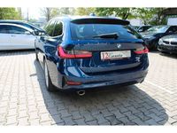 gebraucht BMW 320 320 Baureihe 3 Touring d Sport Line