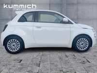 Gebraucht Fiat 500e Action 2022 Arktis weiß (weiß) Limousine