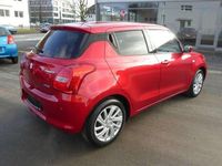 Gebraucht Suzuki Swift Comfort 83 PS (61 kW) 2021 Rot Kleinwagen