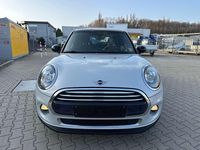 Gebraucht Mini Cooper 136 PS (100 kW) 2016 White silver metallic Kleinwagen