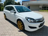 Gebraucht Opel Astra OPC 116 PS (85 kW) 2010 Weiß Kombi