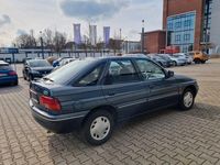 Gebraucht Ford Escort Ghia 90 PS (66 kW) 1993 Grau Limousine