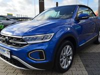 Gebraucht VW T-Roc Cabriolet Style 150 PS (110 kW) 2024 Blau Cabrio