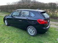Gebraucht BMW 216 Active Tourer Advantage 116 PS (85 kW) 2015 Schwarz Van / Kleinbus