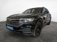 Gebraucht VW Touareg Basis 286 PS (210 kW) 2024 Grenadillschwarz metallic SUV
