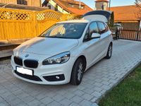 Gebraucht BMW 220 Active Tourer Advantage 192 PS (141 kW) 2015 Weiß Van / Kleinbus