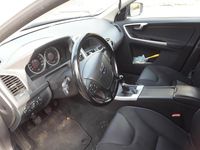 Używany Volvo XC60 163 KM (119 kW) 2011 Biały SUV