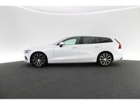 Gebraucht Volvo V60 Core 398 PS (292 kW) 2022 Crystal weiss Kombi