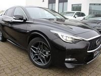 Gebraucht Infiniti Q30 Sport Tech 211 PS (155 kW) 2019 Schwarz Limousine