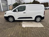 Gebraucht Opel Combo Selection 102 PS (75 kW) 2019 Weiß Van / Kleinbus