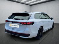 Gebraucht VW Passat 272 PS (200 kW) 2024 Weiß Kombi
