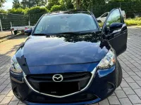 Używany Mazda 2 Kizoku 90 KM (66 kW) 2018 Niebieski Hatchback