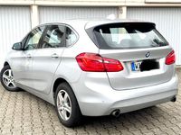 Gebraucht BMW 220 Active Tourer 192 PS (141 kW) 2015 Silber Van / Kleinbus