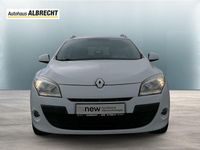 Gebraucht Renault Mégane III Expression 110 PS (80 kW) 2011 Weiß Limousine