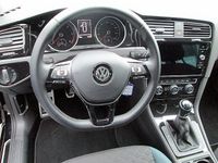Gebraucht VW Golf VII IQ Drive 150 PS (110 kW) 2019 Schwarz metallic Kombi