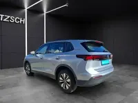 Gebraucht VW Tiguan Goal 193 PS (141 kW) 2024 Oyster silver metallic SUV
